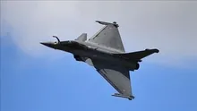 Fransada havada çarpışan 2 Rafale savaş uçağı düştü