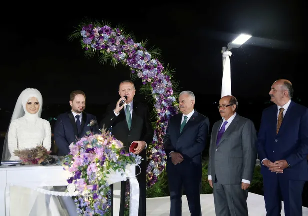 Cumhurbaşkanı Erdoğan nikah şahidi oldu-1