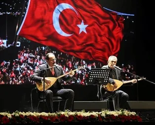 15 Temmuz kahramanları türkülerle anıldı