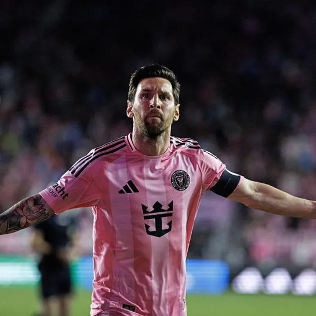 Lionel Messi: Geri dönmek istiyorum