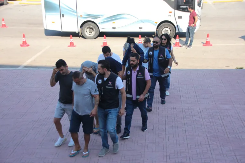 Muğla merkezli fuhuş ve insan ticareti operasyonunda flaş gelişme! 38 zanlıdan 13'ü tutuklandı - 7