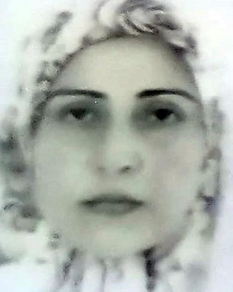 izmirin-bayrakli-ilcesinde-6-aylik-hamile-anne-tartistigi-oglu-tarafindan-15-kez-bicaklandi-1661476175146.jpeg İzmir'in Bayraklı ilçesinde 6 aylık hamile anne, tartıştığı oğlu tarafından 15 kez bıçaklandı-2