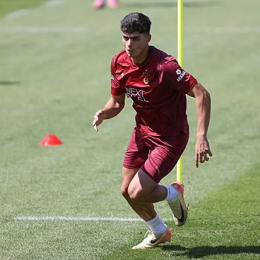 Buruk Arda Ünyay’ı gözüne kestirdi!