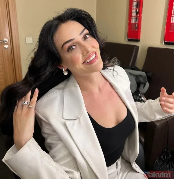 Gökhan Töre'den sonra gönlünü Faruk Sabancı'ya kaptırdı! Esra Bilgiç yeni aşkıyla ilk kez el ele yakalandı! - 4