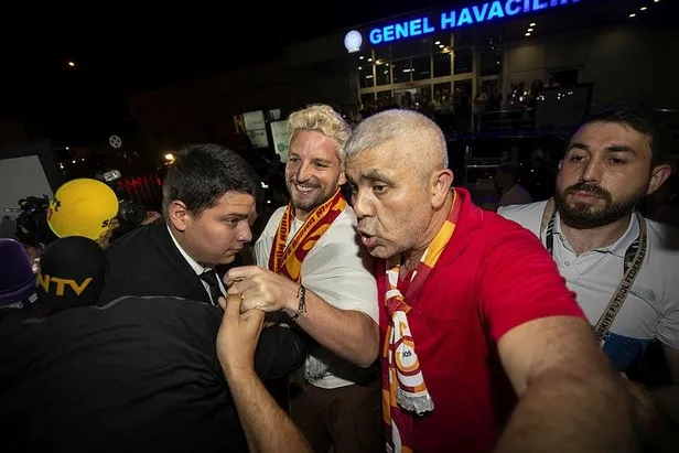 Transfer açıklamaları peş peşe: Torreira ve Mertens Galatasaray'da-3