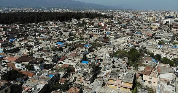 kentsel-donusume-chp-engeli-mahalle-sakinleri-kentsel-donusum-gercegini-anlatti-1678693086351.jpg Kentsel dönüşüme CHP engeli! Mahalle sakinleri kentsel dönüşüm gerçeğini anlattı-6