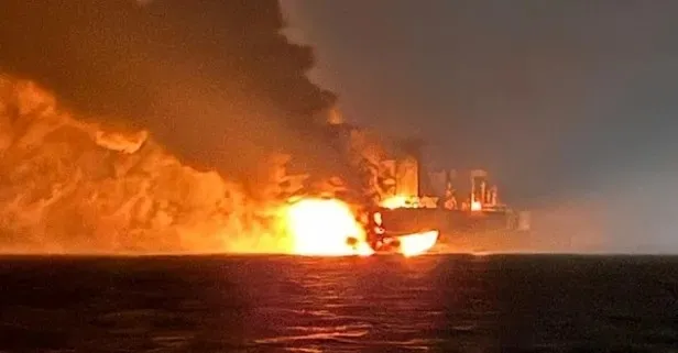 Karadeniz'de 2 gemi patladı