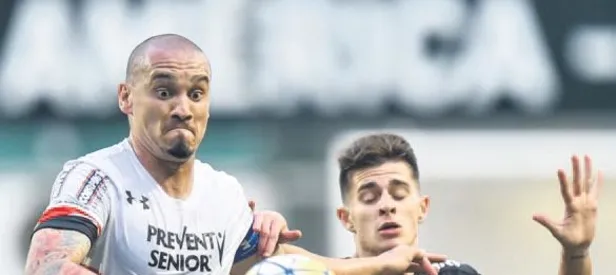 Maicon & Acerbi’den biri Aslan olacak