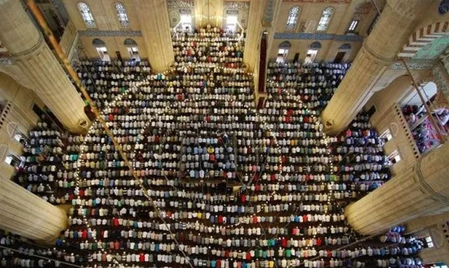 Teravih namazı nasıl kılınır? Teravih kılınışı anlatımı! Teravih namazı kaç rekat ve hangi dualar okunur?-2