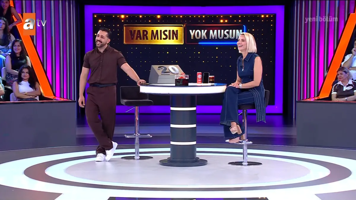 Var Mısın Yok Musun'da alışılmadık gece! Tekerlemelerin havada uçuştuğu gecede stüdyoda halı serilip çiğ köfte yoğruldu-9