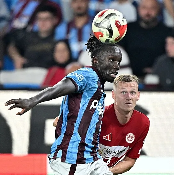 Mendy Sevilla yolcusu