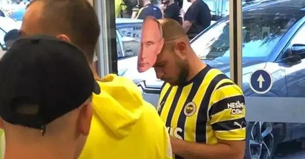 Fenerbahçe taraftarından bu kez de 'Putin' maskesi! Dinamo Kiev maçı öncesi tepki çeken görüntü