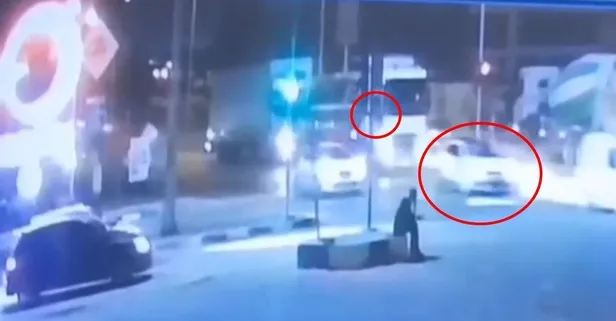 Yalova'daki feci kaza kamerada! Kırmızı ışıkta geçen yaya hayatını kaybetti: "Adam ölüme atlamış"