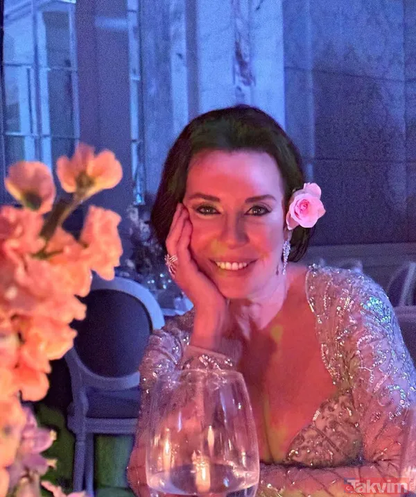 Perihan Savaş ile İbrahim Tatlıses'in kızı Melek Zübeyde Yasemin Şefkatli'nin baby shower partisinde! Melek Hala paylaştı "Geliyor böceklerim" - 24