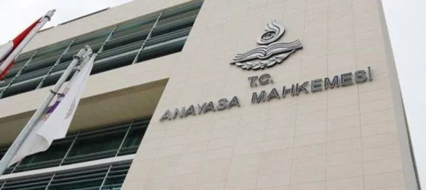 AYM’den 5 siyasi parti için flaş karar!
