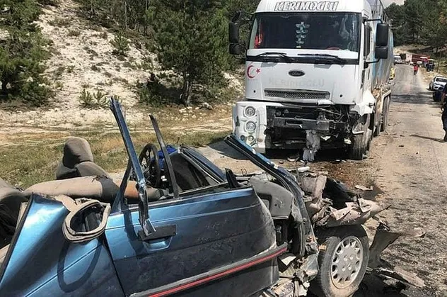 Denizli'de feci kaza! Düğün hazırlığındayken kazada öldü