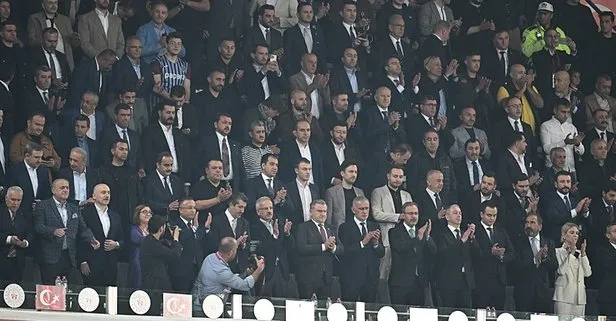 Galatasaray taraftarlarından ve Trabzonspor'dan İbrahim Hacıosmanoğlu'na tepki!