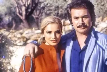 Sevim Emre nazar boncuklarıyla donattı fotoğrafa yorum yağdı... 46 senelik eşi Orhan Gencebay ile fotoğrafını paylaştı!