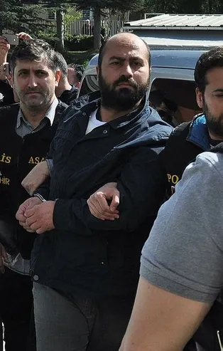 4 akademisyenin katili Volkan Bayar avukata hakaret edince duruşma ertelendi