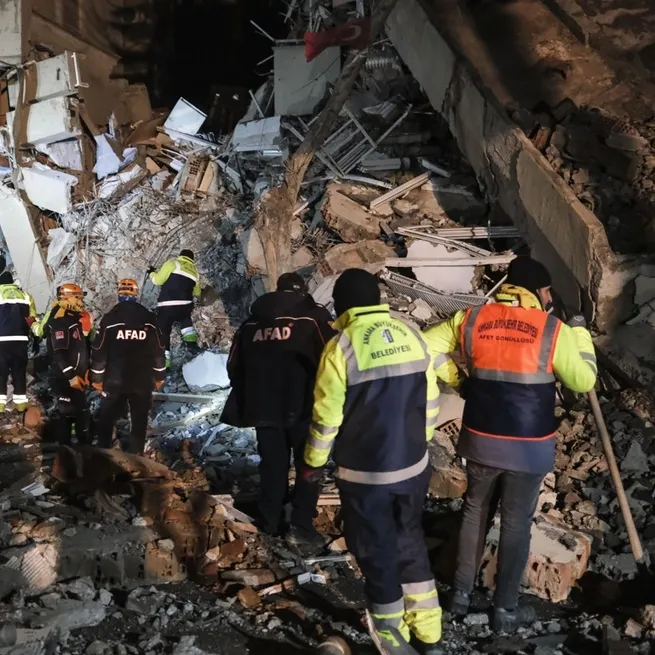 Yüzyılın felaketi! Fırsatçılar depremzedelerin ihtiyaçlarına göz koydu: Bakanlık cezayı kesecek