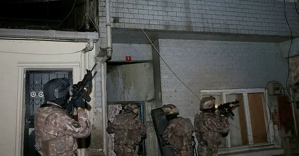İstanbul'da özel harekattan şafak baskını