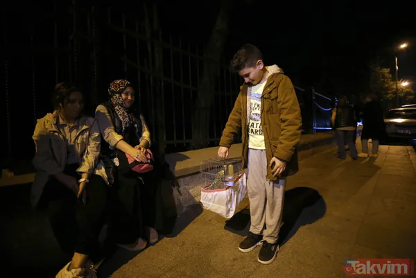 İstanbul'da 5.8'lik deprem sonrası milyonlar sokaklara akın etti! İşte İstanbul'dan kareler... - 41