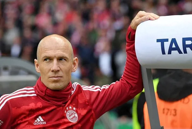 Hollandalı futbol efsanesi Arjen Robben futbolu bıraktı-1