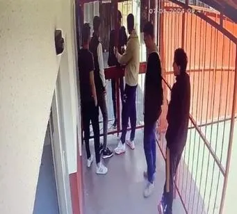 Eyüpsultan'da lisede dehşet! Okul müdürü İbrahim Oktugan'ı silahla öldüren öğrenci tutuklandı | Milli Eğitim Bakanı Tekin: Bu işin peşini bırakmayız-4