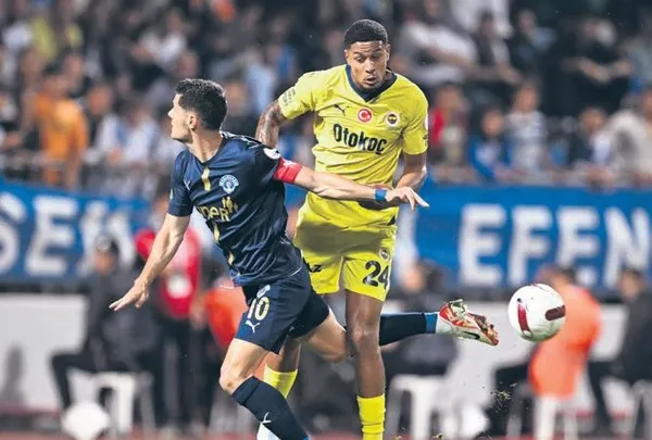 fenerbahceden-esi-benzeri-gorulmemis-performans-kanarya-hem-defansta-hem-hucumda-rakiplerine-kabusu-yasatti-1698098891883.jpeg Fenerbahçe'den eşi benzeri görülmemiş performans! Kanarya hem defansta hem hücumda rakiplerine kabusu yaşattı-4