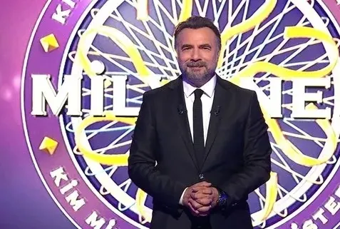 Mustafa Kemal Atatürk günümüzde hangi ülke sınırları içinde yer alan bir okulda lise derecesindeki öğrenimini tamamlamıştır?