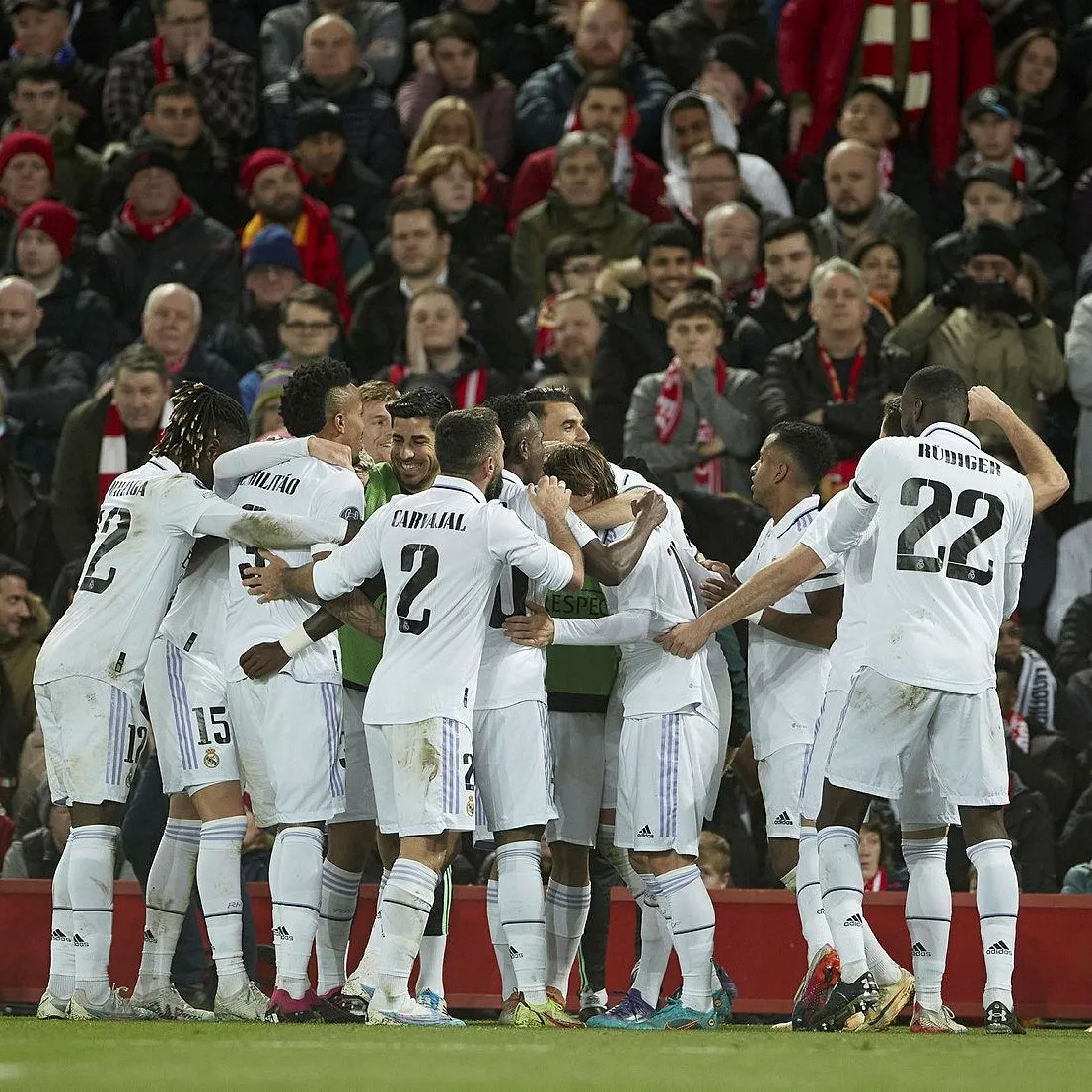 Vinicius Jr.’lı Real Madrid yine tarih yazdı