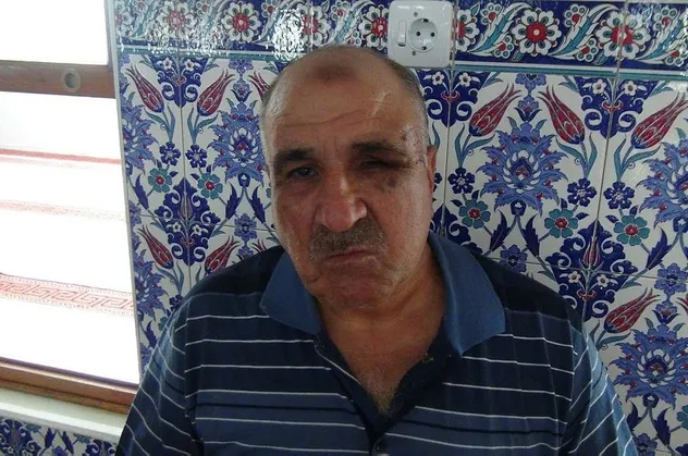 Mersin'de pes dedirten olay! Okuduğu duayı beğenmeyip imamı darp ettiler