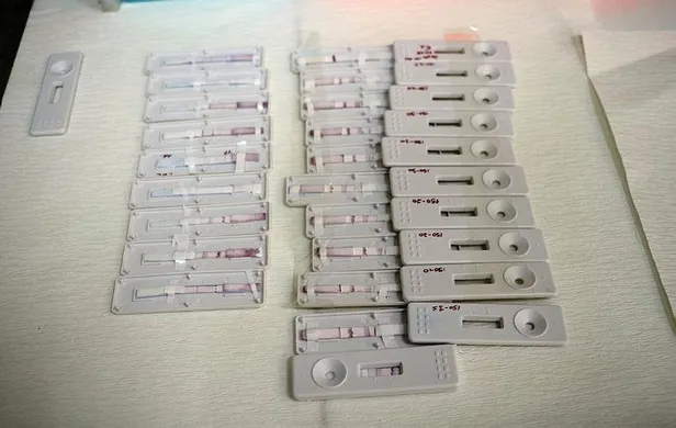 dunyada-bir-ilk-comude-gelistirilen-koronavirus-tani-kiti-8-dakikada-sonuc-veriyor-1599588408270.jpeg Dünyada bir ilk! ÇOMÜ'de geliştirilen koronavirüs tanı kiti 8 dakikada sonuç veriyor...-3