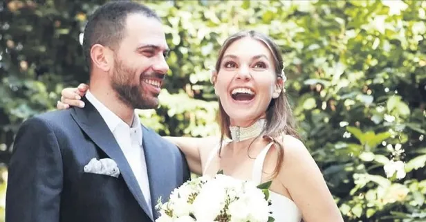 Altı aylık hamile olan güzel oyuncu Aslı Enver bebeğini Londra'da dünyaya getirmeyi planlıyor