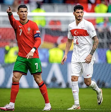 Samet’ten etkili performans