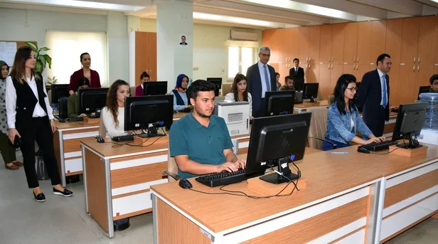 adalet-bakanligi-6-bin-ikm-alimi-iste-infaz-koruma-memuru-cte-gardiyan-icra-ve-zabit-katibi-alimi-basvuru-sartlari-2021-1613984571423.jpg İnfaz koruma memuru CTE gardiyan icra ve zabıt katibi alımı başvuru şartları 2021... Adalet Bakanlığı 6 bin İKM alımı-4