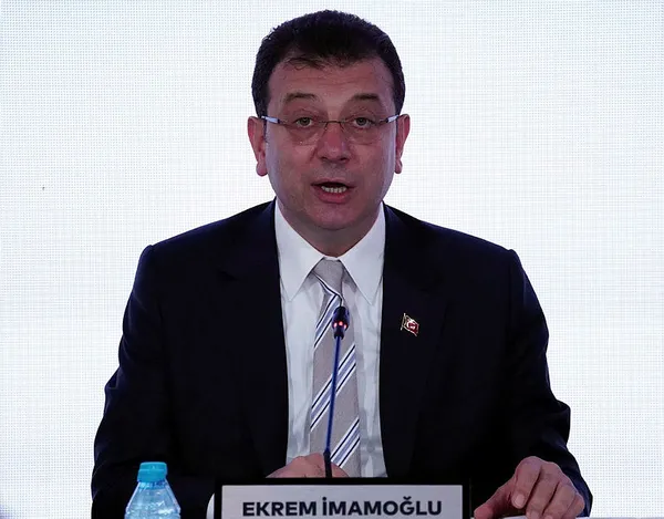 Ekrem İmamoğlu Kılıçdaroğlu'na oy isteme mitinglerinde CHP'li İBB borç batağında! 3,5 yılda 35 yıllık borç! İETT ve İSKİ'de gelirden çok gider!-4