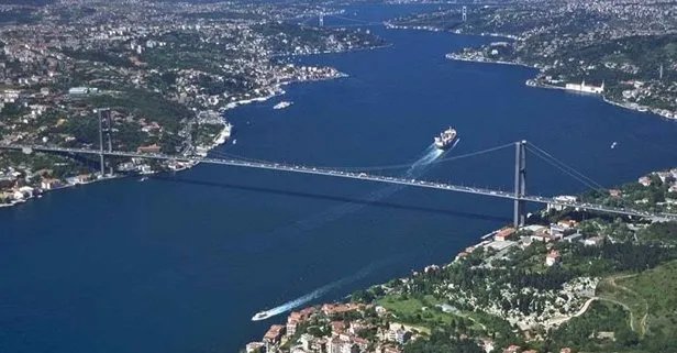 İstanbul Boğazı gemi geçişlerine kapatıldı