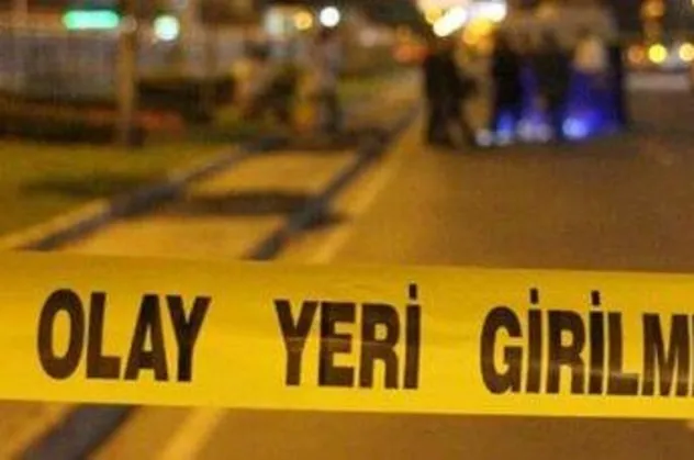 İzmir'de bıçaklı kavga: 1 ölü