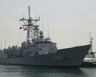 Savaş gemimiz TCG Gökova Katar’da