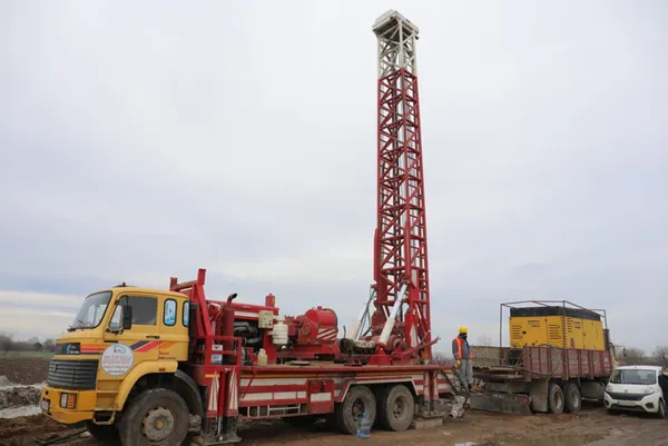 kuraklik-tehlikesi-istanbulun-yani-basinda-edirnenin-barajlari-kurudu-1610027700804.jpg Kuraklık tehlikesi İstanbul'un yanı başında! Edirne'nin barajları kurudu-11