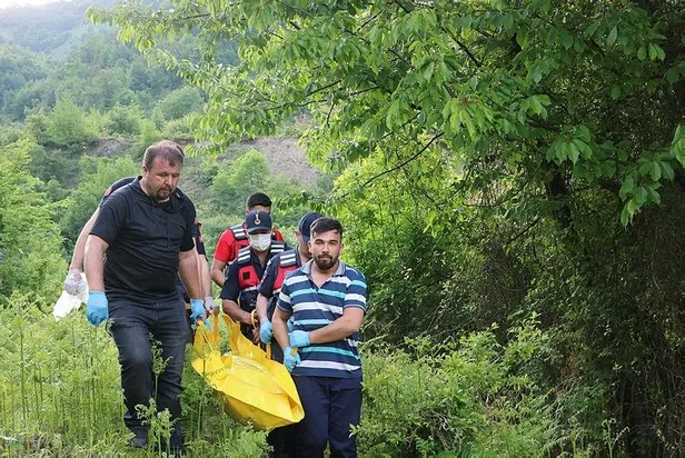 Zonguldak'ta ormanlık alanda erkek cesedi bulundu: Dere içinde bayağı bir kötü haldeydi...-5