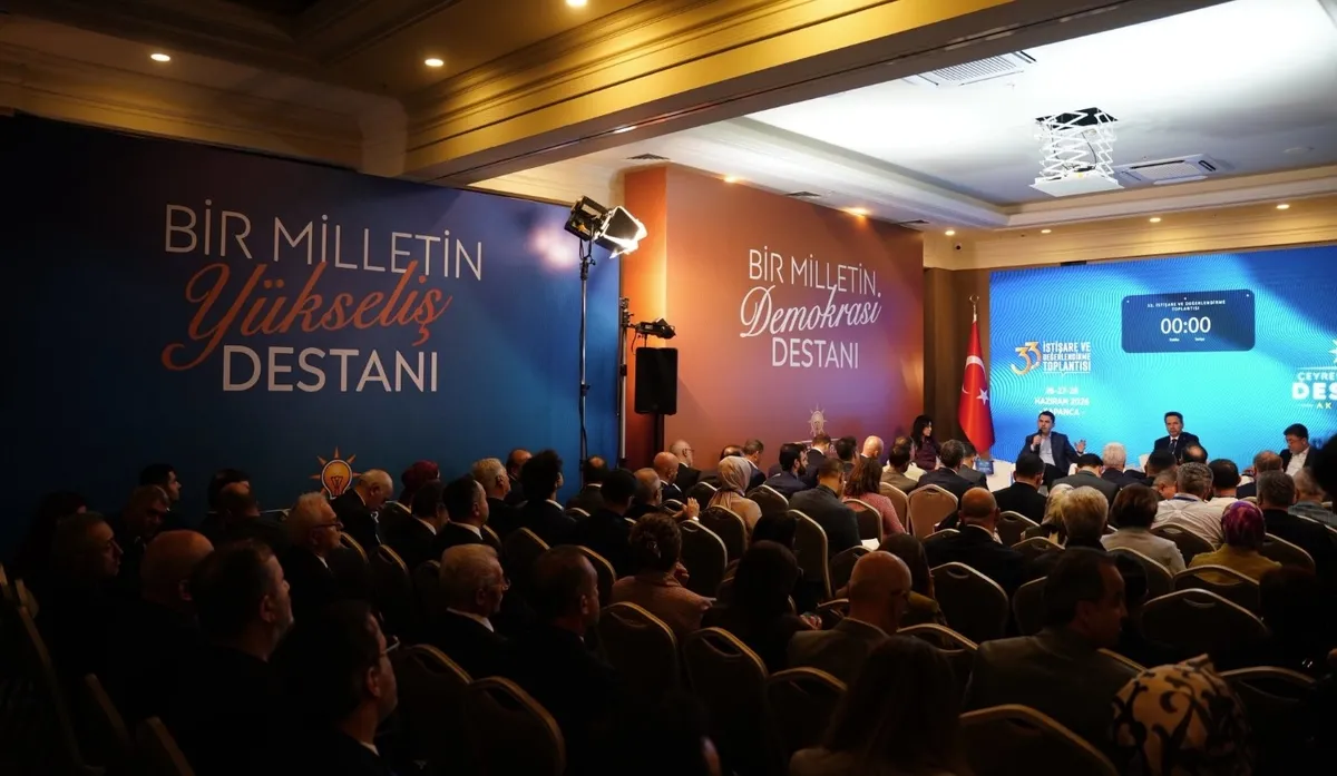 ak-parti-kampinda-ortak-akil-oturumlari-bakanlardan-dikkat-ceken-mesajlar-1782584734460.jpeg AK Parti kampında "Ortak Akıl" oturumları! Bakanlardan dikkat çeken mesajlar-6