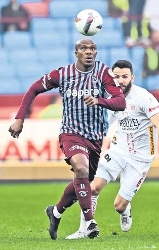 Gözler Savic ve Nwakaeme’de!