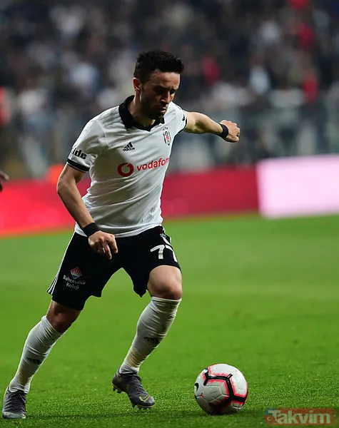 Futbolun süperleri açıklandı! İşte o isimler... - 17