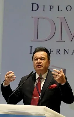 Alman diplomat: AB dağılacak Türkiye kazanacak