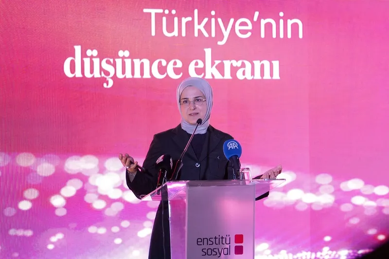 turkiyenin-dusunce-ekrani-yayinda-enstitu-dijital-erisime-acildi-esra-albayrak-ilham-kaynagini-acikladi-1774475660968.jpeg "Türkiye'nin Düşünce Ekranı" yayında: Enstitü Dijital erişime açıldı | Esra Albayrak ilham kaynağını açıkladı-3