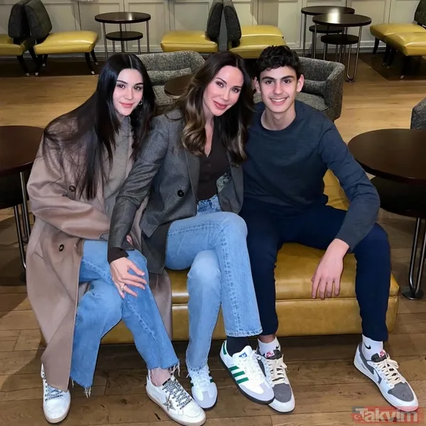 Kızılcık Şerbeti’nin yıldızı Demet Şener’in akrabası çıktı! Demet Şener ilk kez konuştu: “Küçüklükten beri...” - 14