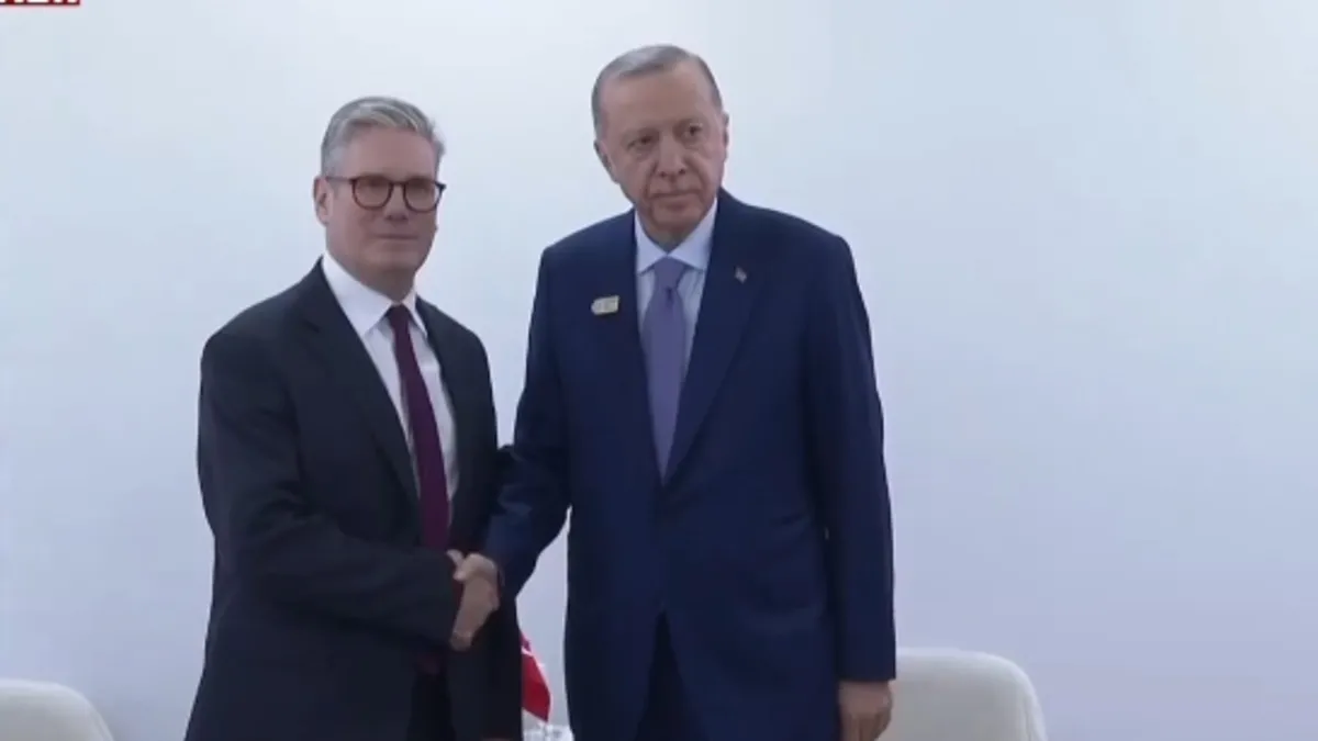 Başkan Erdoğan İngiltere Başbakanı Starmer ile görüştü!