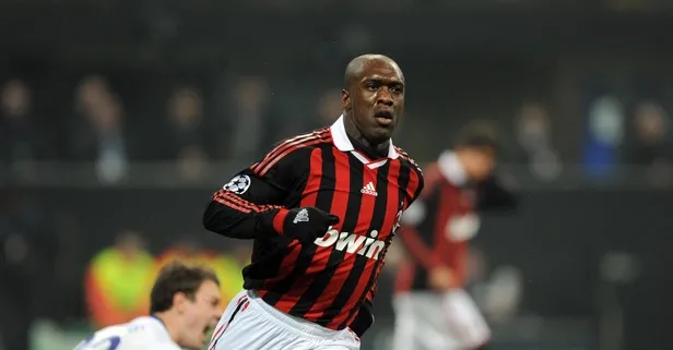 Efsane futbolcu Clarence Seedorf, İslam ile müşerref oldu